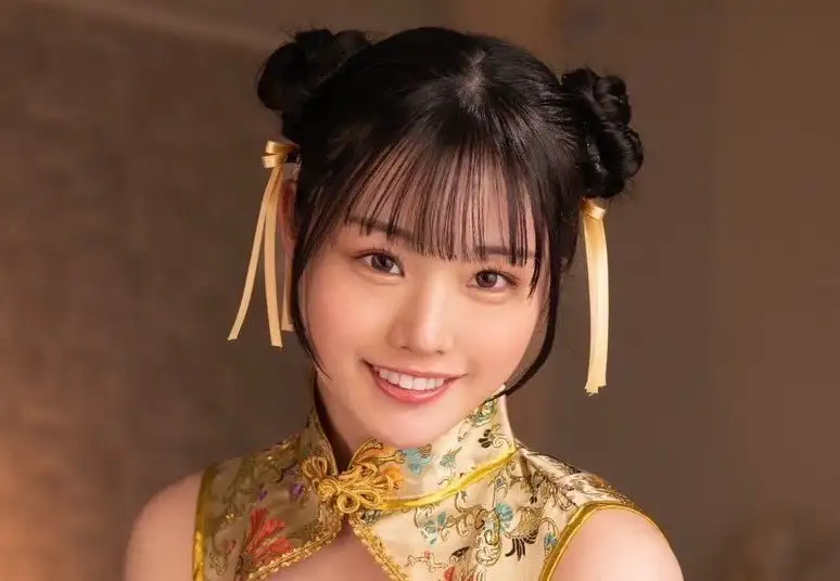 丸子头 - Bun hairstyle - 번 헤어 - Tóc búi cao - お団子ヘア